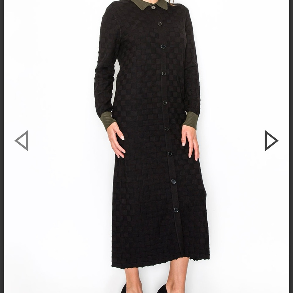 YAL Knit Midi Black Long Sleeve Dress with Olive Trim on Collar and Cuffs Sz XS